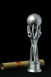 Epic表示《最终幻想7：重制过渡版》不锁国区